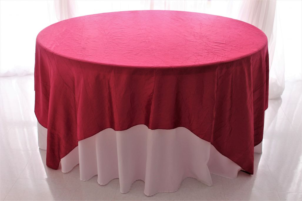 Fuschia Crinkle 90" Square Overlay