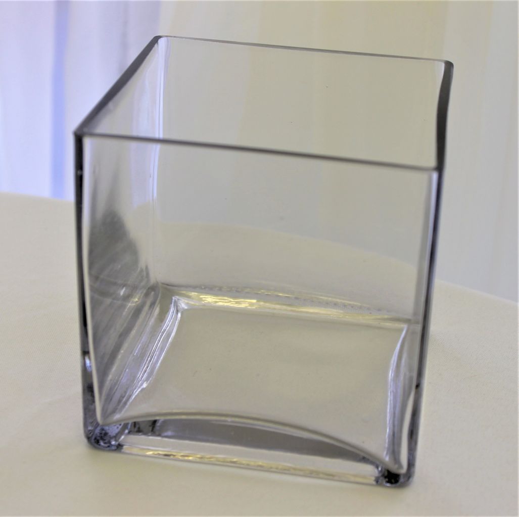 Crystal Clear Square Tank Vessel