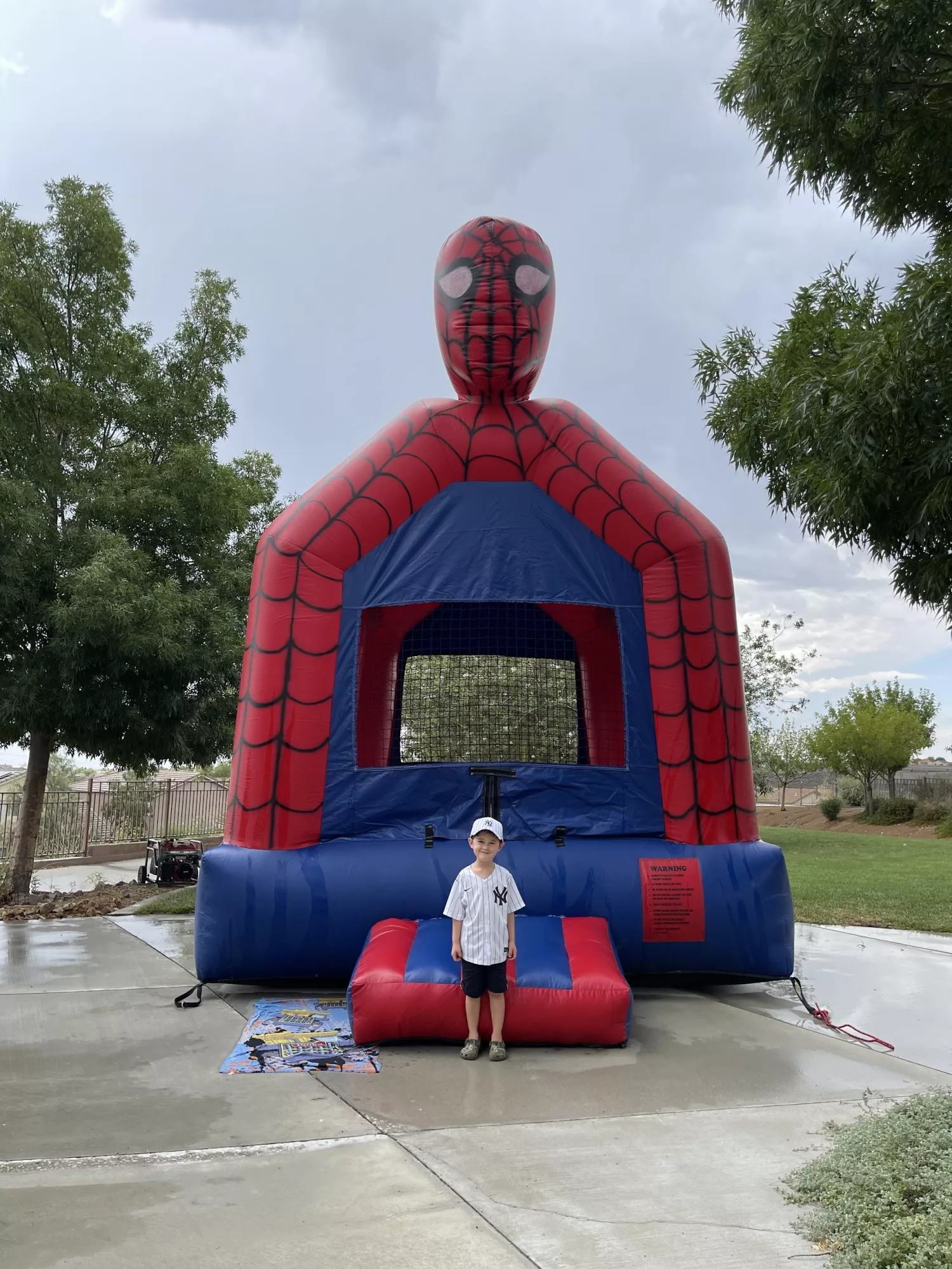 Spiderman 11x11 Bounce House