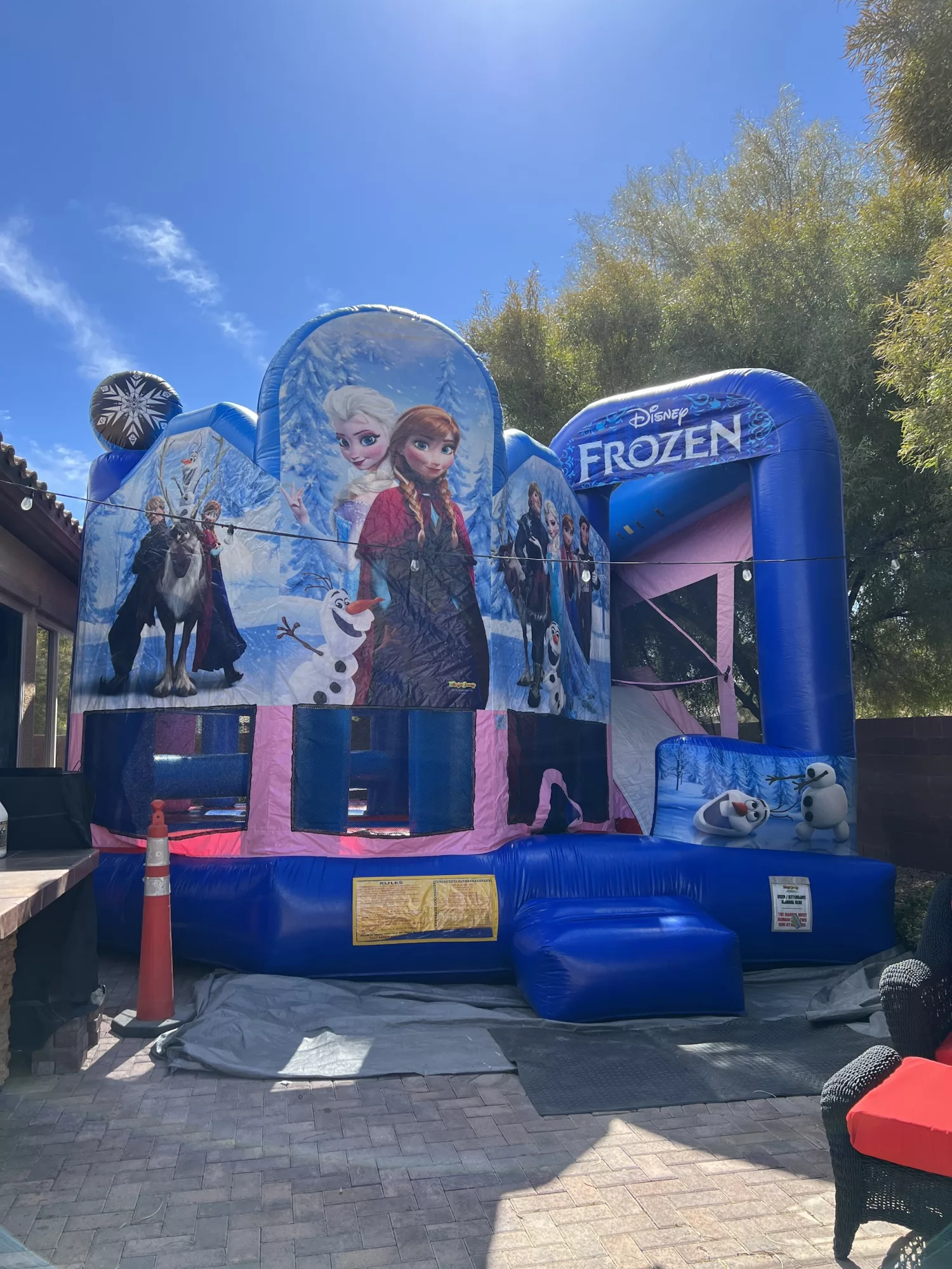 5-in-1 Disney Frozen Bounce House