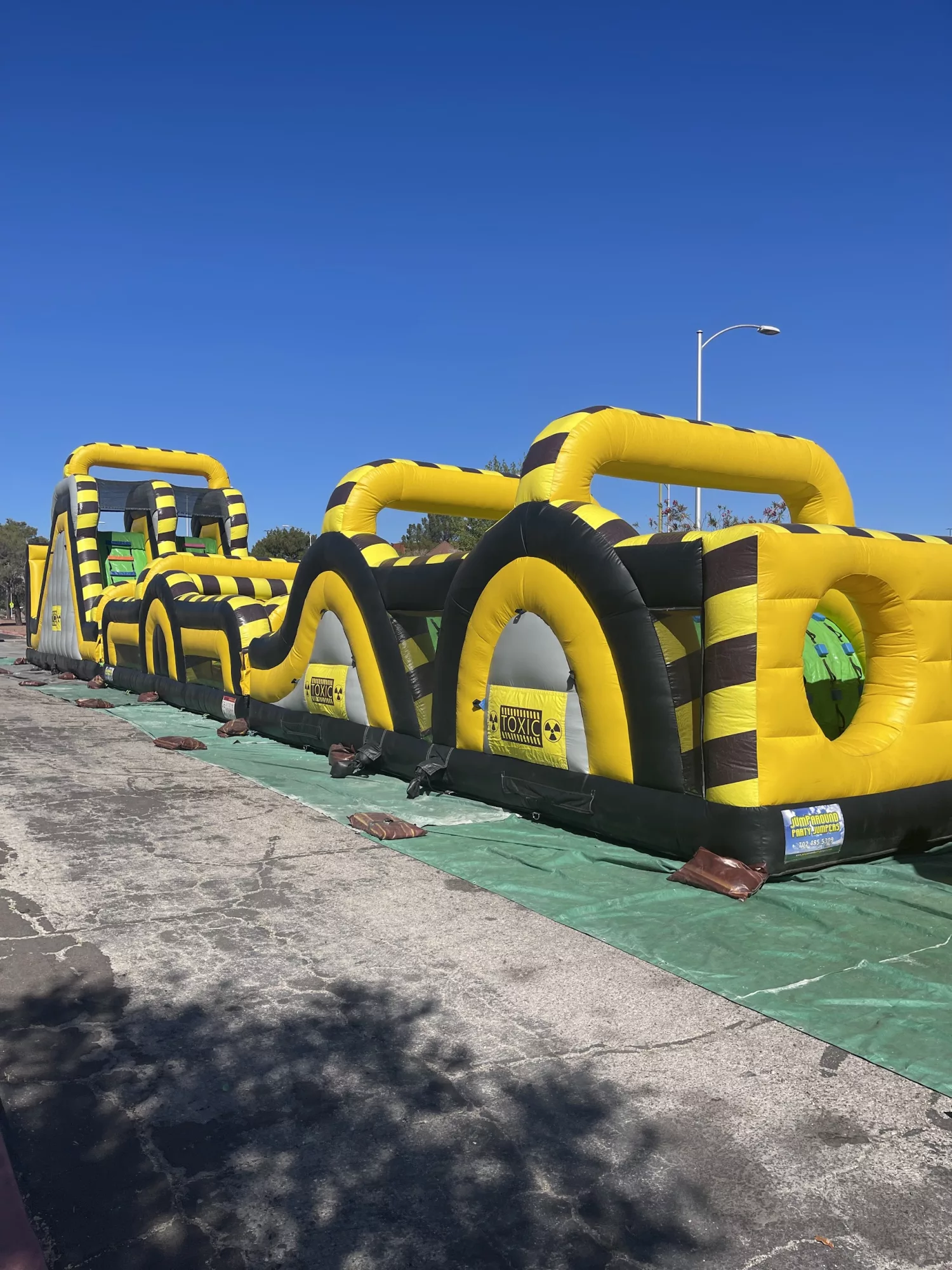98' Toxic Stunt Run Dual Lane Obstacle Course