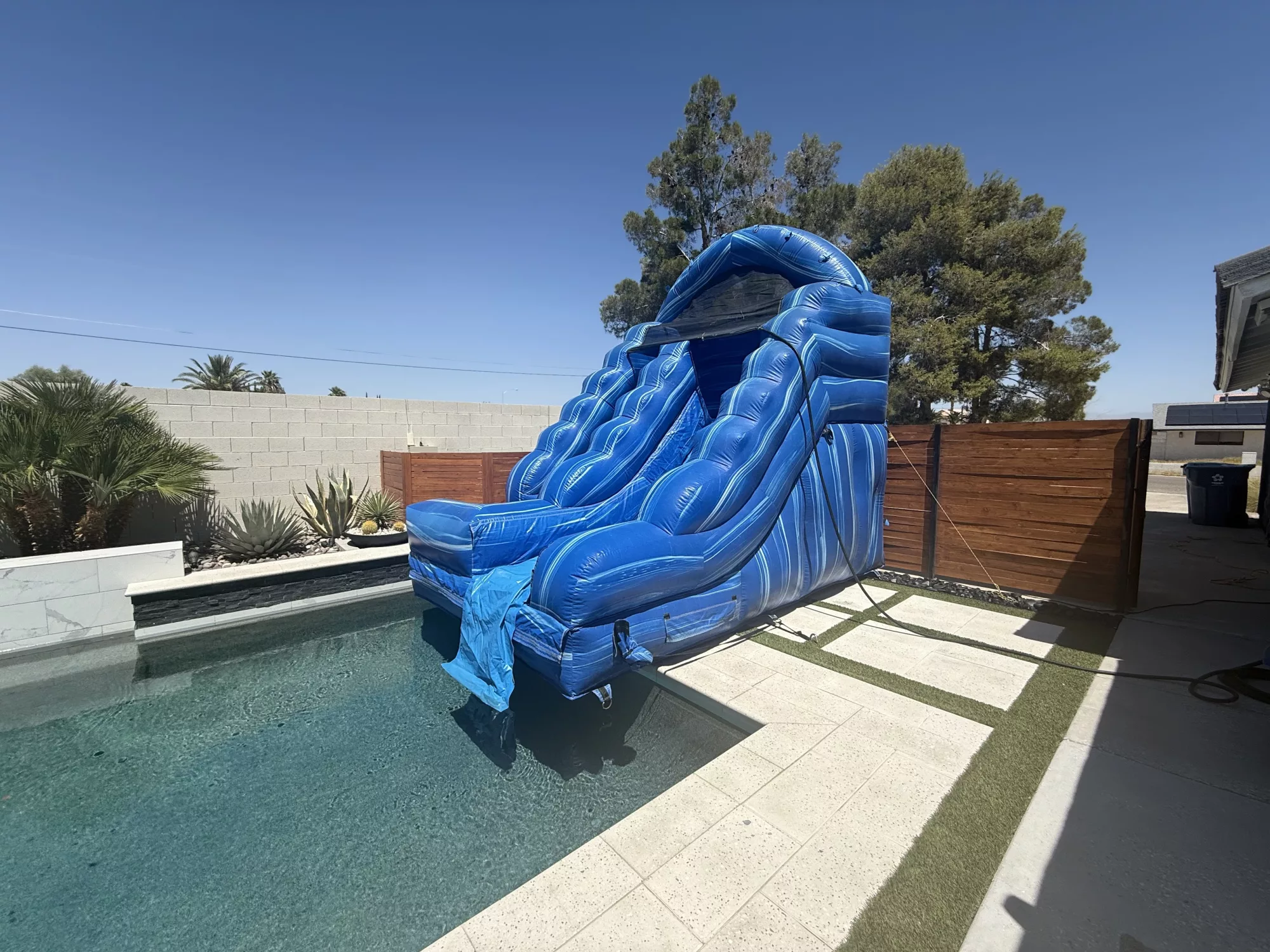 17' Blue Marble Water Slide (Wet $289)