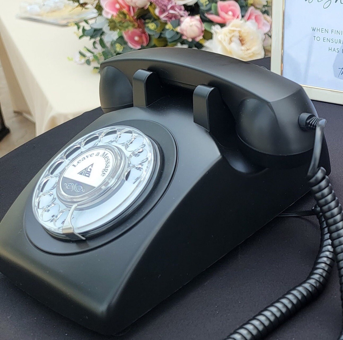 MOD Blck Audio Guest Book