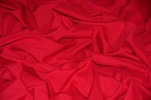 Red Poly 132" Round