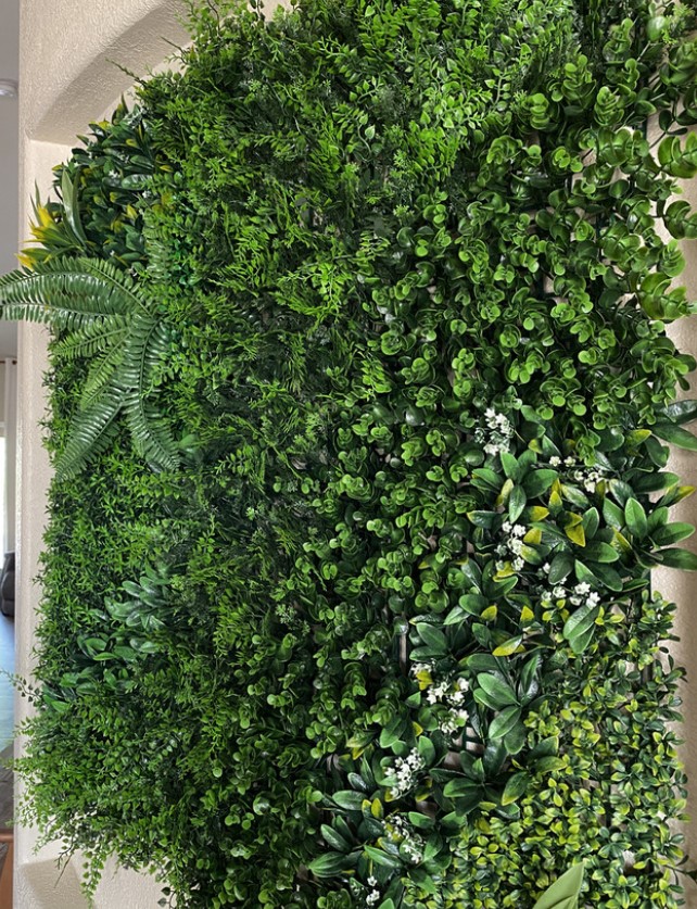 8ft Wild Thing Greenery Wall