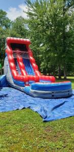 24 Ft Red and Blue Single Lane Water Slide