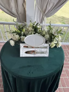 Specialty Florals - Bar, Cake/Gift/Guestbook/Memorial tables